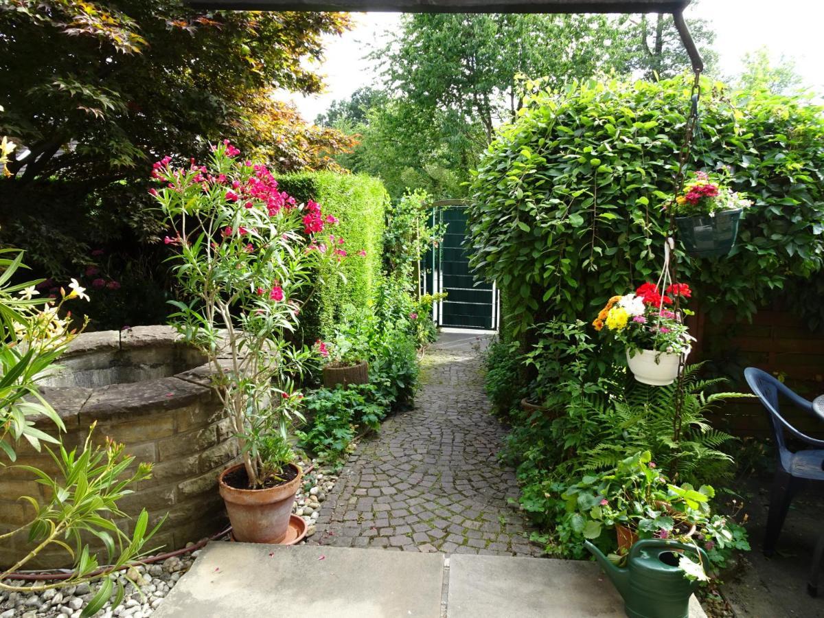 Ferienwohnung Im Gruenen Mit Balkon Herdecke Exteriér fotografie